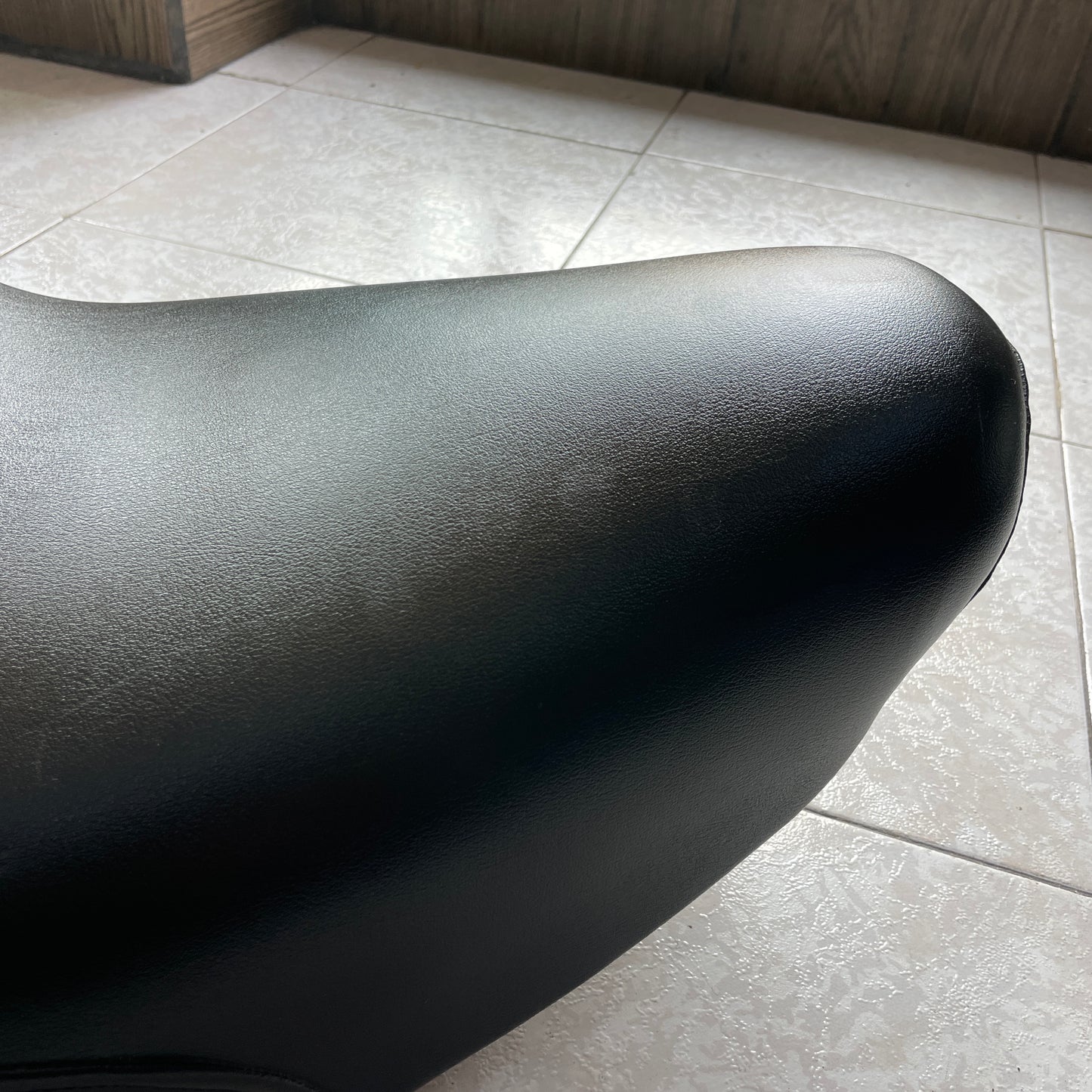 Asiento doble compatible Harley Davidson Softail 07-15 USADO