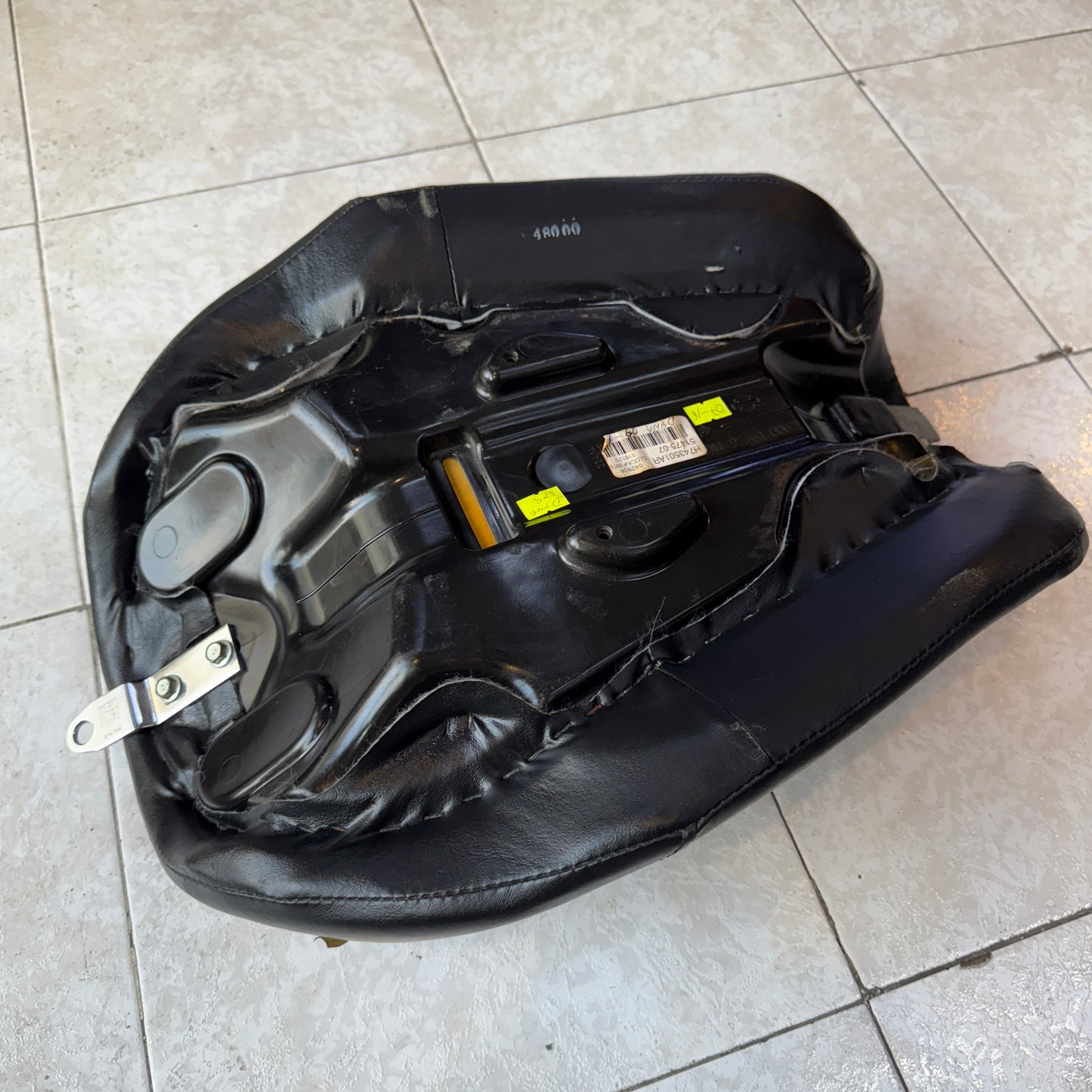 Asiento *usado* Harley Davidson (Dyna 06-17)