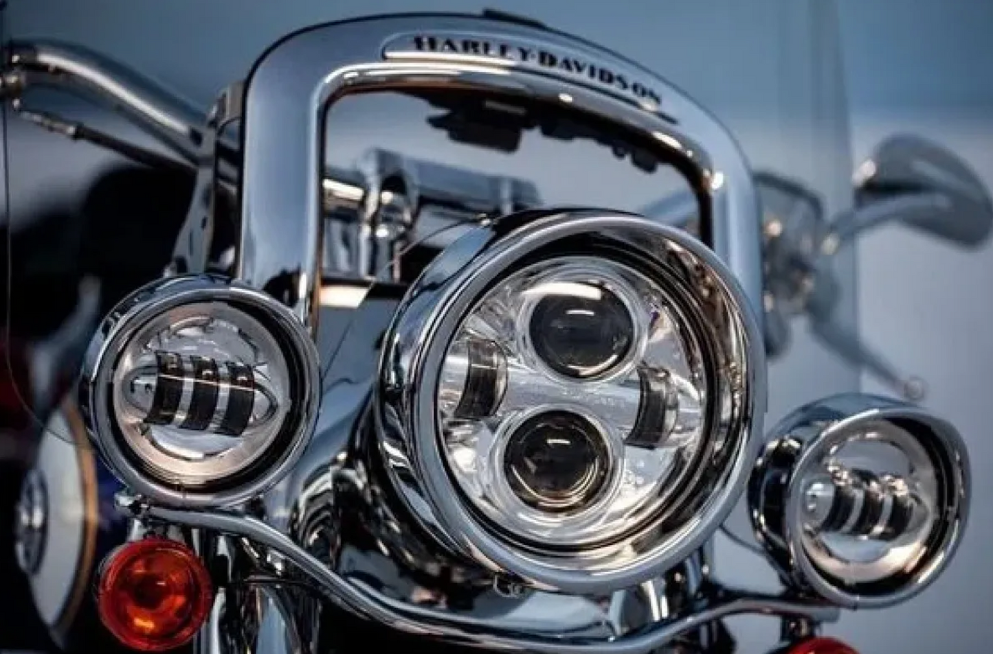 Faro delantero daymaker 7” cromado