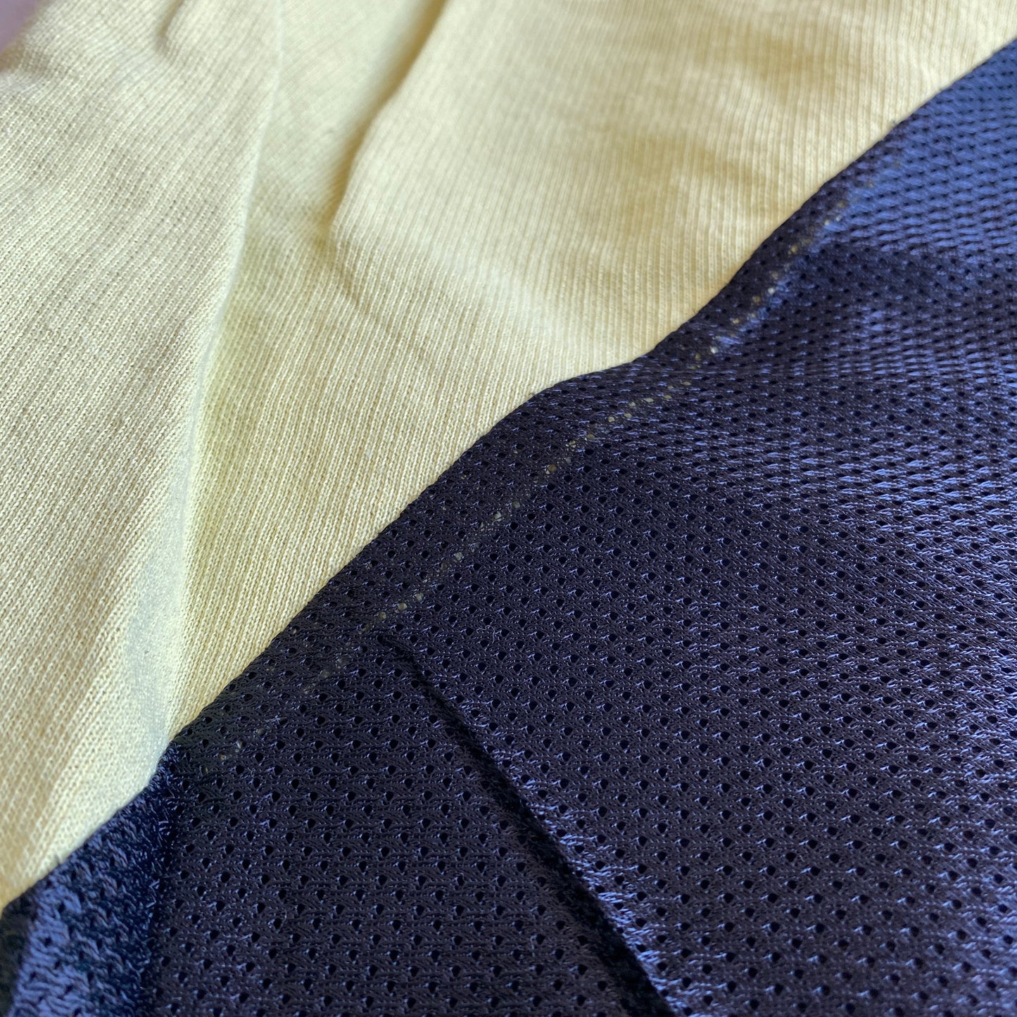 Pantalón para dama de mezclilla negra con protección de Kevlar