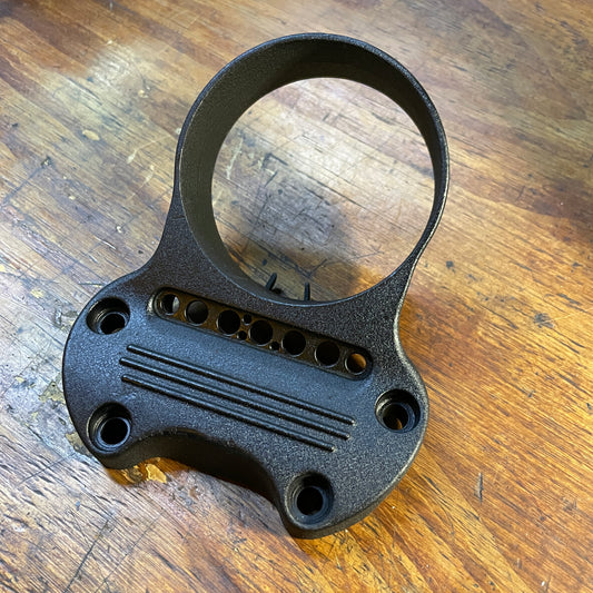 Soporte de velocímetro Harley Davidson Gauge Top Riser negro USADO