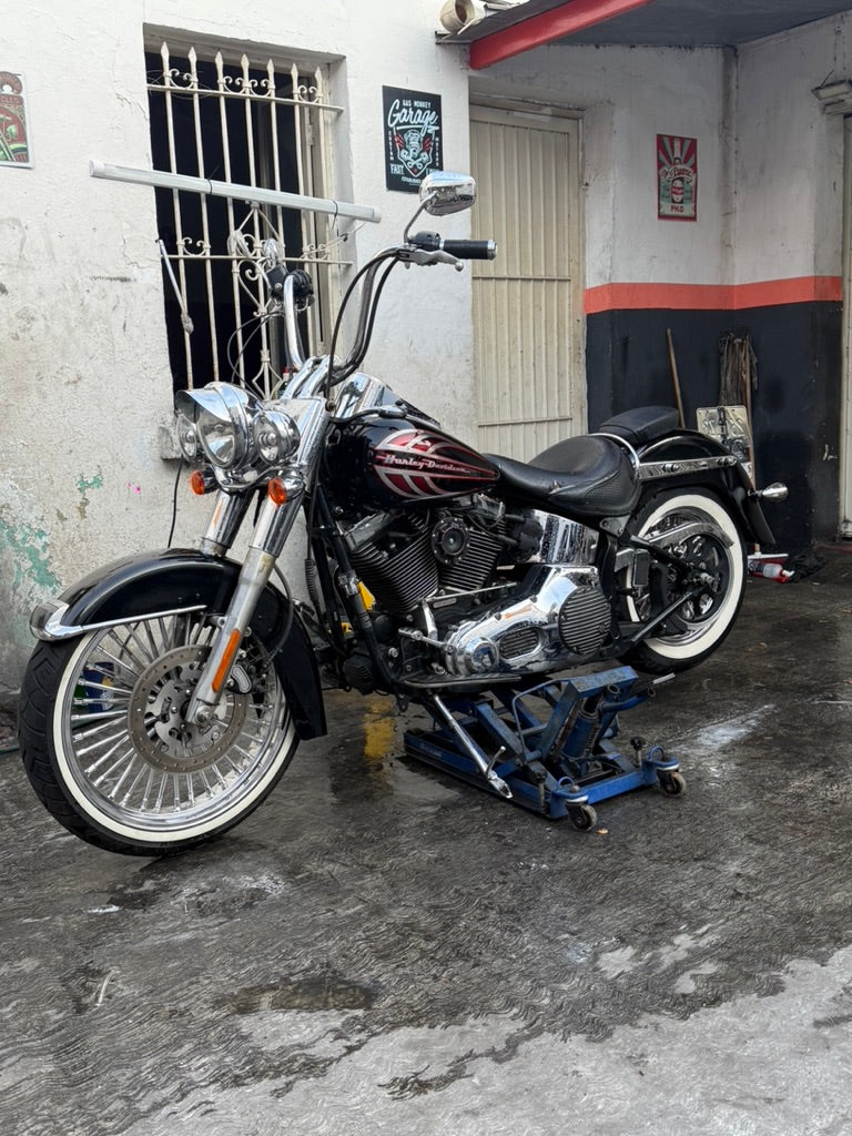 Harley Davidson Deluxe 2005