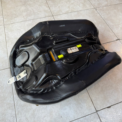 Asiento *usado* Harley Davidson (Dyna 06-17)