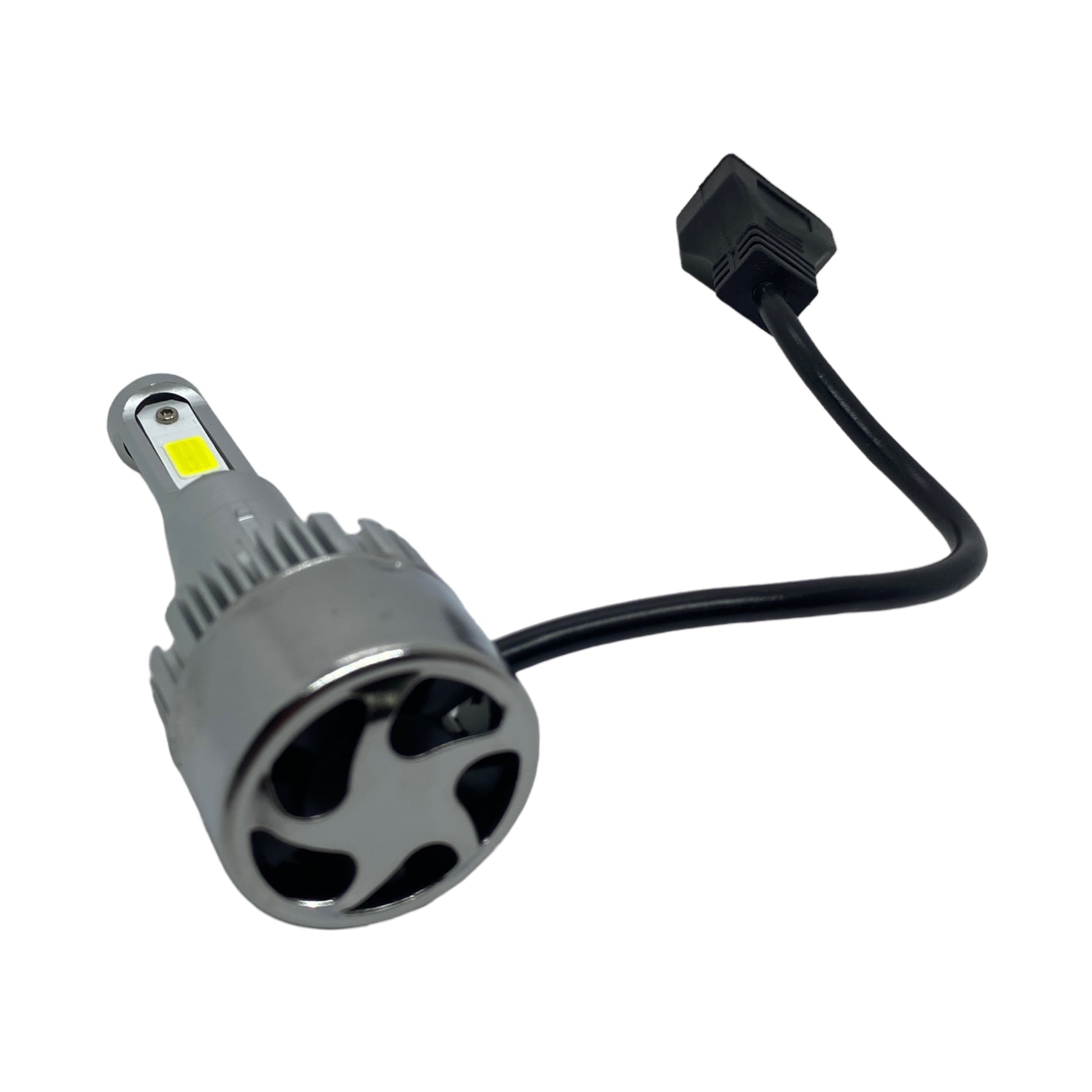 Foco LED para faro delantero H4