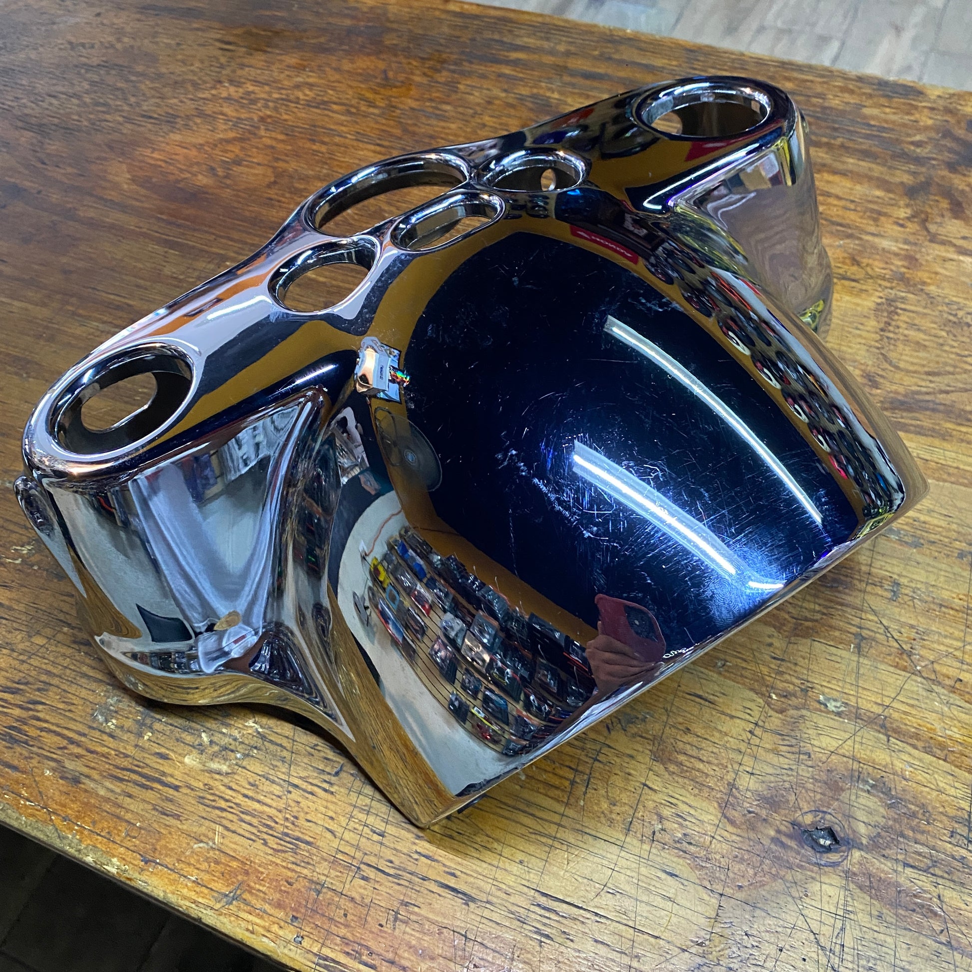 Cubierta delantera superior Harley Davidson FLD 57200023
