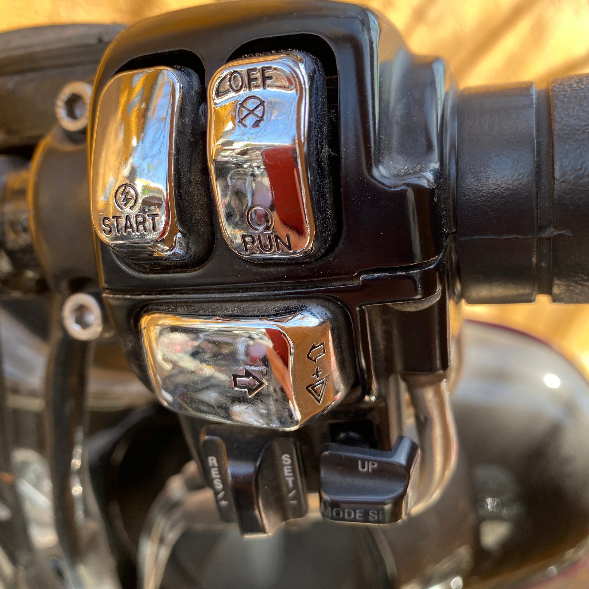 Switch housing (botones) Harley Davidson Touring